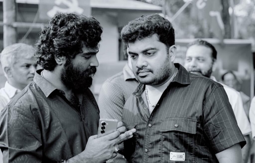 Pratheesh Sekhar Defends Abhilash Pillai Against "Kottiyoor Fame" Remark