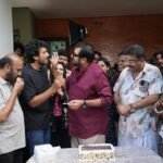 ആശകൾ ആയിരം ഷൂട്ടിംഗ് സെറ്റിൽ കാന്താരയുടെ വിജയം ആഘോഷിച്ച് ജയറാം